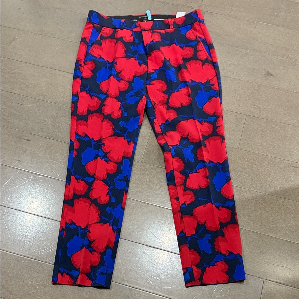 Banana Republic Red and Blue Pants 6P, well-made excellent condition.